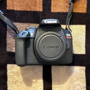 Canon - EOS Rebel T7 DSLR Video two lens kit with EF-S 18-55mm and EF 75-300mm